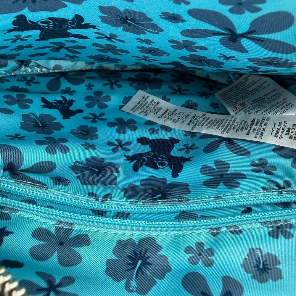 Disney Parks Lilo & Stitch Just Chillax Mix Vinyl Record Crossbody Bag Purse - Picture 10 of 10
